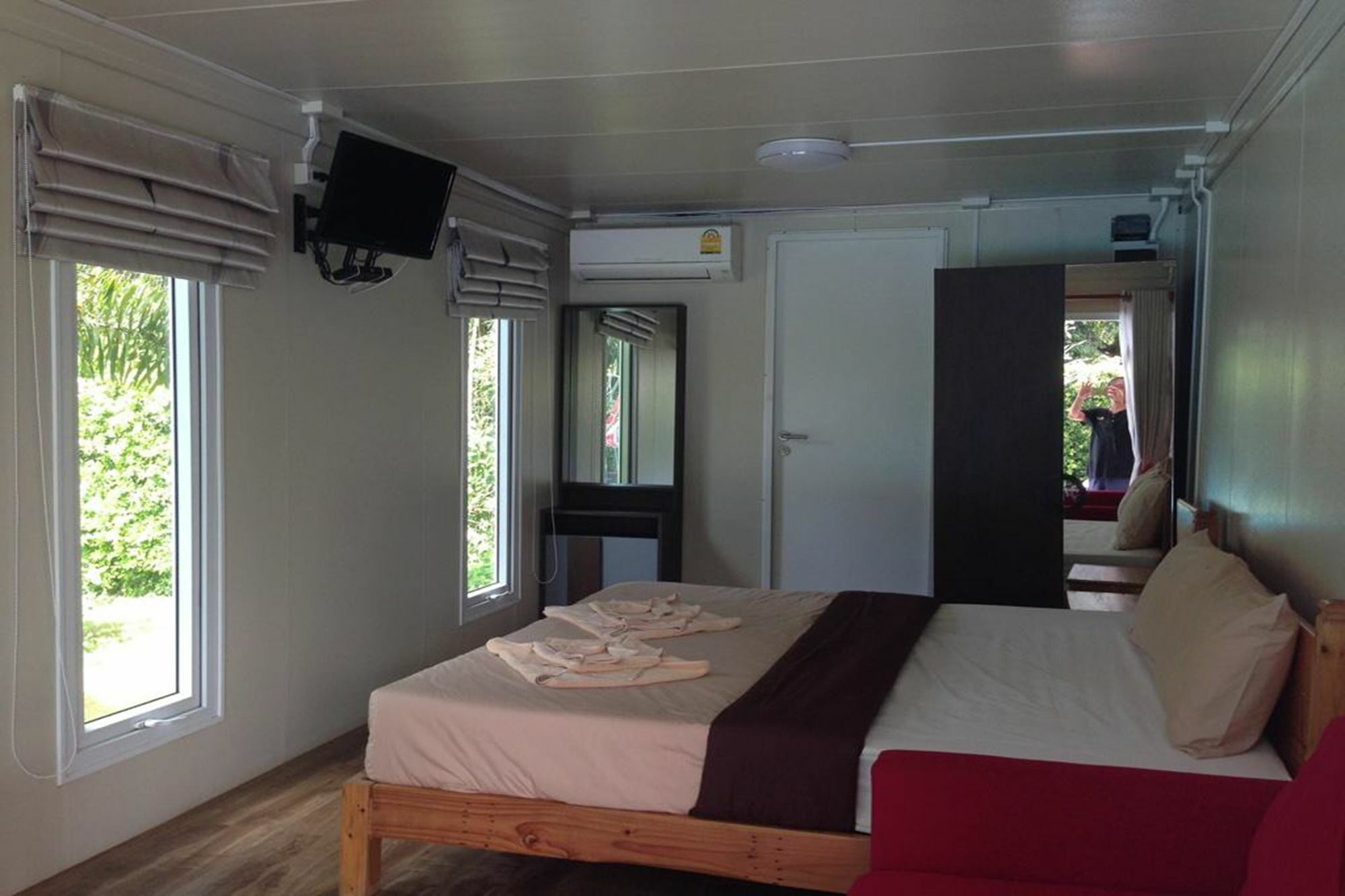 Check In And Chill Out Hotel Ban Laem Sok Exterior foto