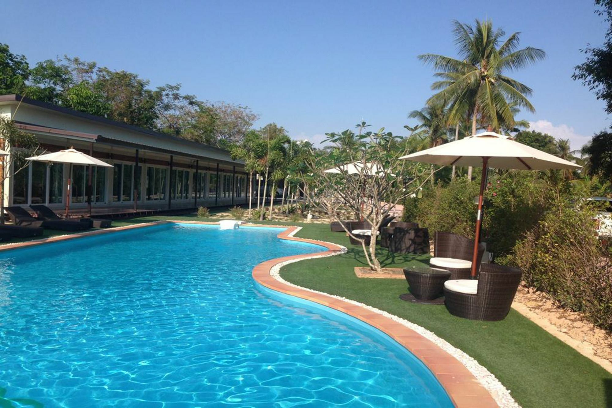 Check In And Chill Out Hotel Ban Laem Sok Exterior foto